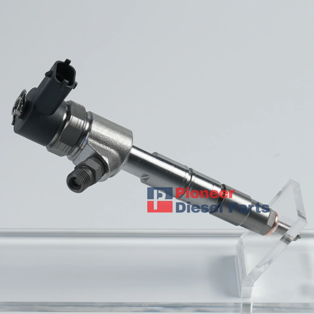 Common Rail Injector 0445110305 for Isuzu JMC 4JB1 4JB1T Engine